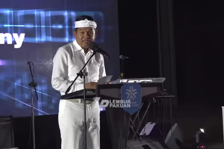 Gubernur Jawa Barat, Dedi Mulyadi ingatkan orang tua batasi penggunaan HP untuk anak (Tangkapan layar Youtube LEMBUR PAKUAN CHANNEL)