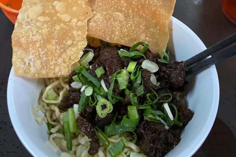 Tampilan Mie Bebek P King yang dibanderol Rp 20 ribu saja (Google Maps Rating/Isty Pratami Puteri)