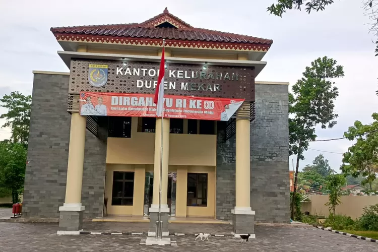 Potret Kantor Kelurahan Duren Mekar, Kecamatan Bojongsari, Kota Depok. (ALDY RAMA/RADAR DEPOK)