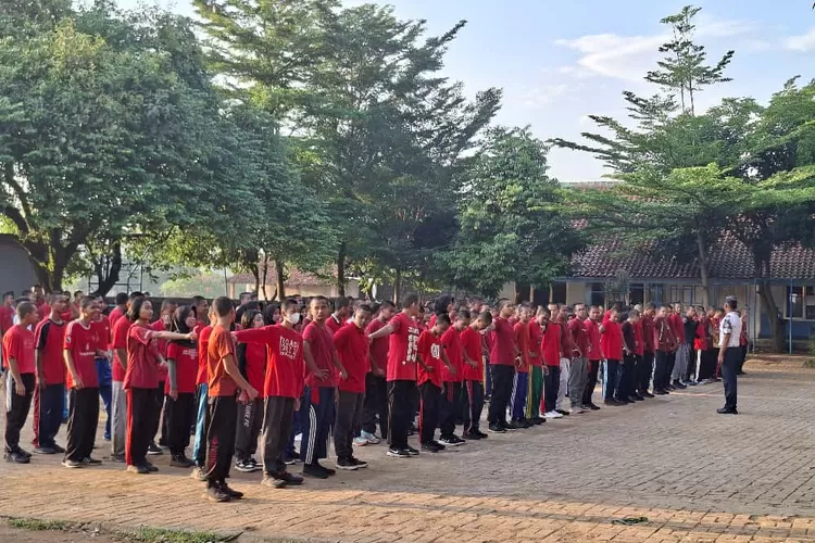 Pelaksanaan LDKS di SMKN 4 Depok, yang terketak di di Jalan Kramat 3, Kelurahan Sukatani, Kecamatan Tapos. (ANDIKA EKA/RADAR DEPOK)