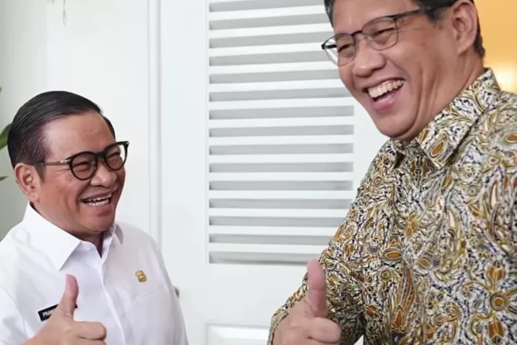 Gubernur DKI Jakarta, Pramono Anung dengan Menteri Keuangan (Menkeu) Purbaya Yudhi Sadewa (Instagram/@pramonoanungw)
