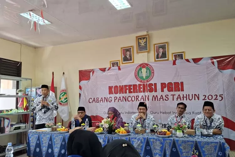 Pelaksanaan Konfrensi PGRI Kecamatan Pancoranmas.  (ANDIKA EKA/RADAR DEPOK)
