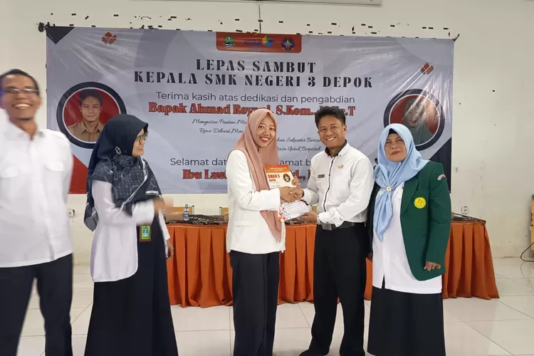 Sertijab Kepala SMKN 3 Depok, di aula SMKN 3 Depok, Rabu (5/11). (ANDIKA EKA/RADAR DEPOK)