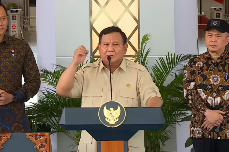 Presiden RI, Prabowo Subiato dalam sambutannya tentang korupsi saat peresmian Stasiun Tanah Abang Baru (Tangkapan layar Youtube Sekretariat Presiden)