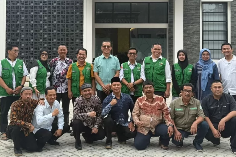 Komunitas Pengusaha Tour and Travel Bogor (KPTTB) saat beraudiensi dengan Kantor Kementerian Agama Kota Bogor pada Kamis, 6 November 2025.