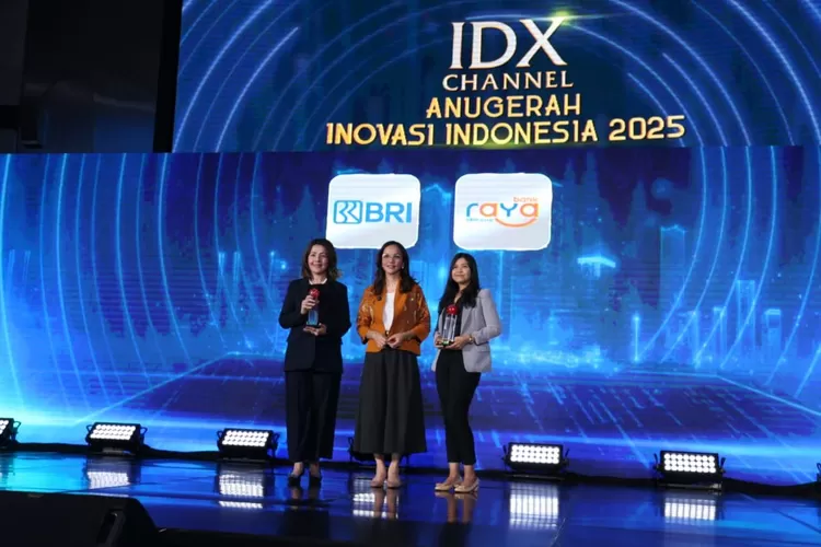 Qlola by BRI berhasil meraih penghargaan Anugerah Terbaik Sektor Keuangan Kategori Produk dan Model Bisnis dalam ajang IDX Channel Anugerah Inovasi Indonesia 2025