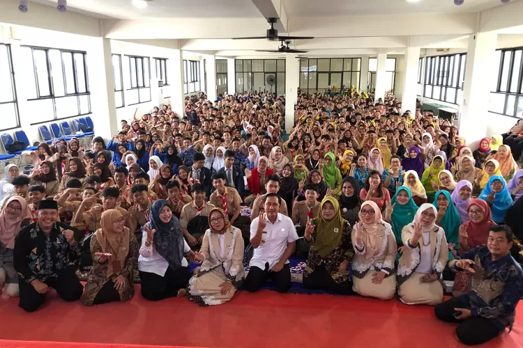 BMPS Kota Depok, GOW Kota Depok bekerja sama dengan BPW menggelar Sosialisasi HAM di&nbsp;Kampus STIH IBLAM, Kelurahan Tanah Baru, Kecamatan Beji, Kota Depok, Rabu (19/11). (ISTIMEWA)
