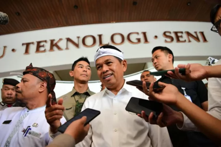 Gubernur Jawa Barat, Dedi Mulyadi atau KDM tentang produktivitas ASN (jabarprov.go.id)