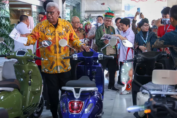 Acara Simposium Hari UMKM Nasional dan MSME Innovation Expo 2024 dengan tema &ldquo;UMKM Maju Berkelanjutan menuju Indonesia Emas 2045&rdquo;  di Jakarta, Senin (12/08). (Humas Kemenkop UKM)