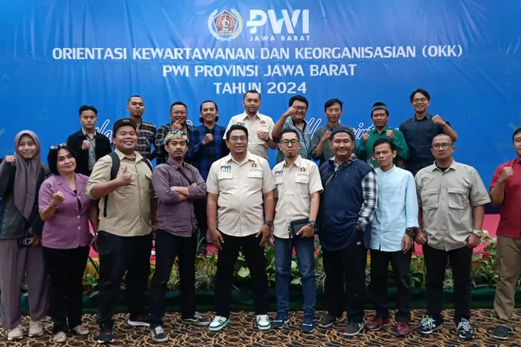 19 Wartawan PWI Kota Bogor Peserta OKK di Fasilitasi Bus Gratis ke Bandung (Wiera Fokussatu.id)