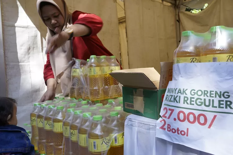 Pemerintah Kota Bandung kembali menggelar bazar murah di 30 Kecamatan 