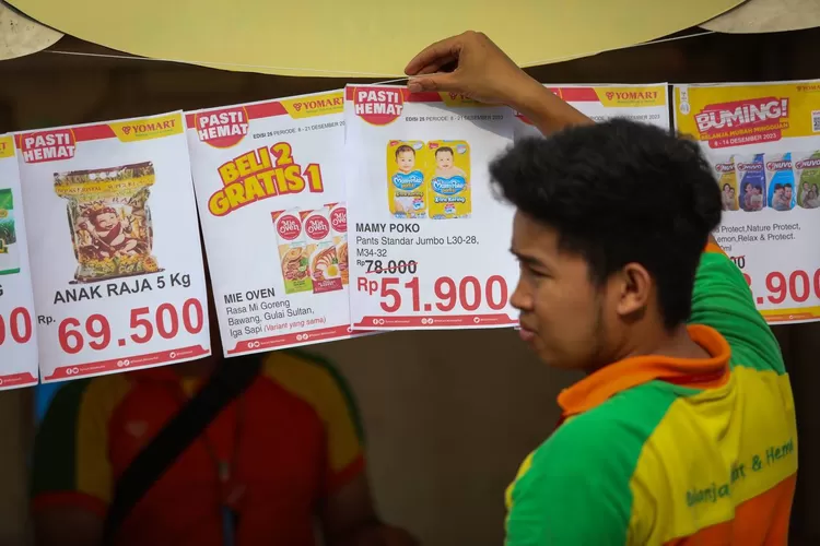 Pemkot Bandung kembali menggelar bazar murah di 30 Kecamatan 