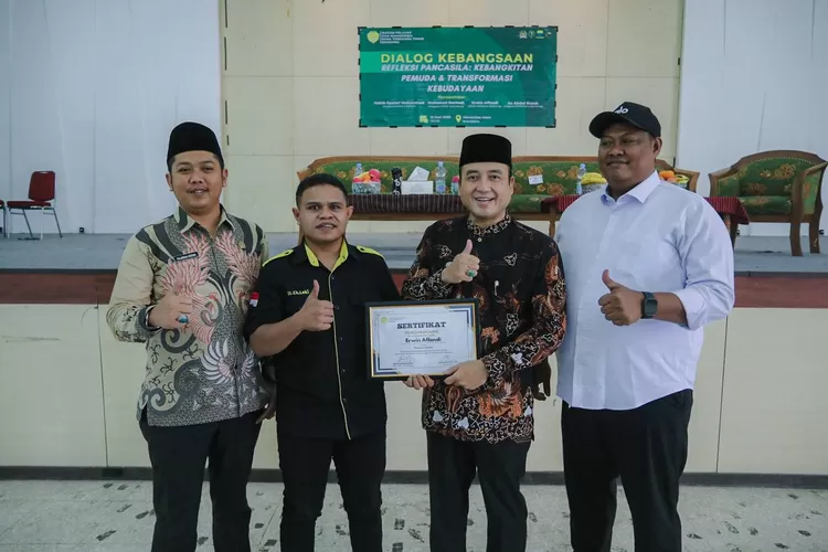 Wakil Wali Kota Bandung, Erwin hadiri dialog kebangsaan di Kampus UNINUS Kota Bandung 