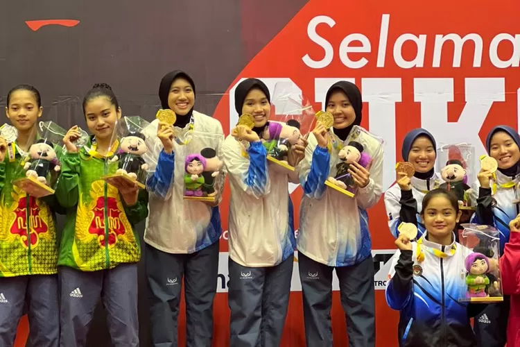 Atlet taekwondo Kota Bogor yang membela kontingen Jawa Barat sukses sapu bersih empat medali emas IMAG 2023. (KONI Kota Bogor)