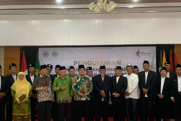 Pemerintah Kota Bekasi dalam pengukuhan Pimpinan Daerah Muhammadiyah dan Pimpinan Daerah Aisyiyah Kota Bekasi Masa Jabatan 2022-2027.  (Pemkot Bekasi)