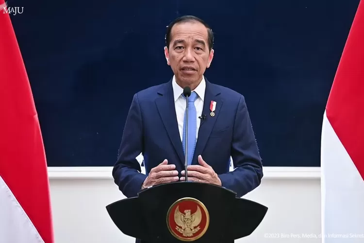 Presiden Jokowi memberikan pernyataan di Washington DC, AS, Minggu (12/11/2023). (Setkab)