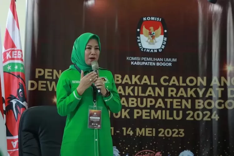 Bawaslu Kabupaten Bogor mengagendakan pemanggilan Elly Yasin untuk dimintain klarifikasi ihwal pelanggaran kampamye yang melibatkan kades. (Foto: Instagram/@ellyrachmatyasin)