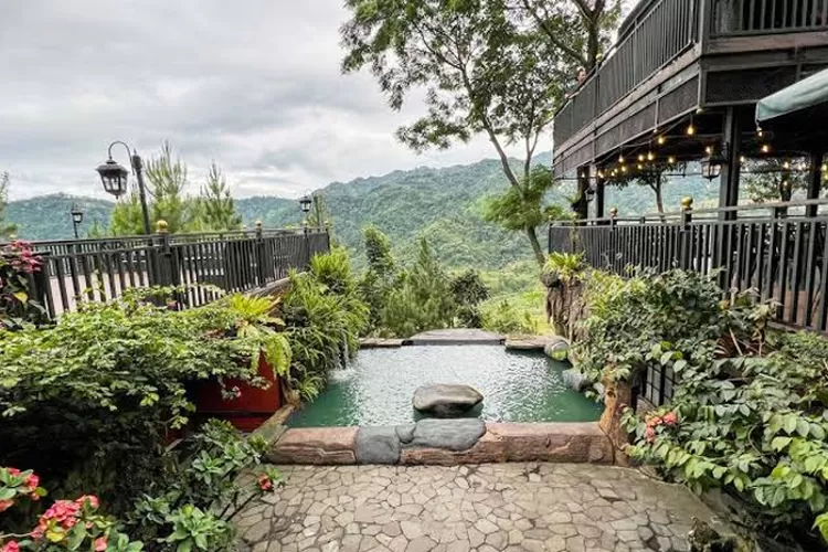 Edensor Hills Bogor, tawarkan penginapan konsep pedesaan asri ala Eropa. (Instagram Edensor Hills)