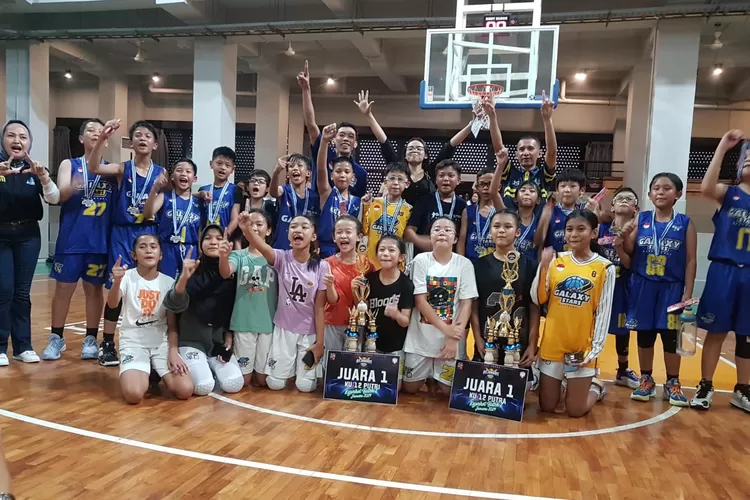 Galaxy Stars Bogor (GSB) sukses mengawinkan gelar juara Kejurkot KU-12 2024. (dok pribadi)