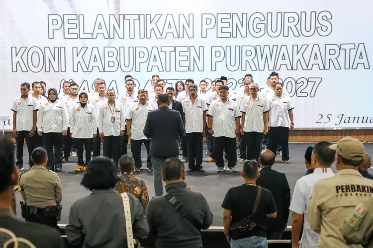 j Bupati Purwakarta Benni Irwan hadiri pelantikan  KONI Kabupaten Purwakarta masa Bhakti 2023-2027. (Diskominfo Purwakarta)