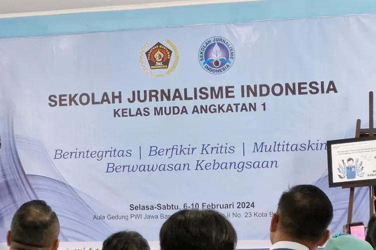 Mendikbudristek Nadiem Makarim dalam Sekolah Jurnalisme Indonesia (PWI)