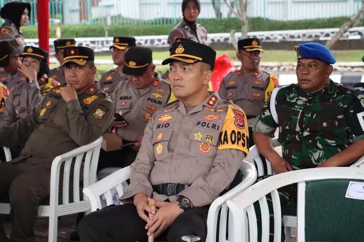 Kapolres Bogor AKBP Rio Wahyu Anggoro mengaku telah mencopot 9 anggota Resmob Polres Bogor yang diduga telah salah tangkap pelaku perampokan di Cileungsi. (Foto: Devina)