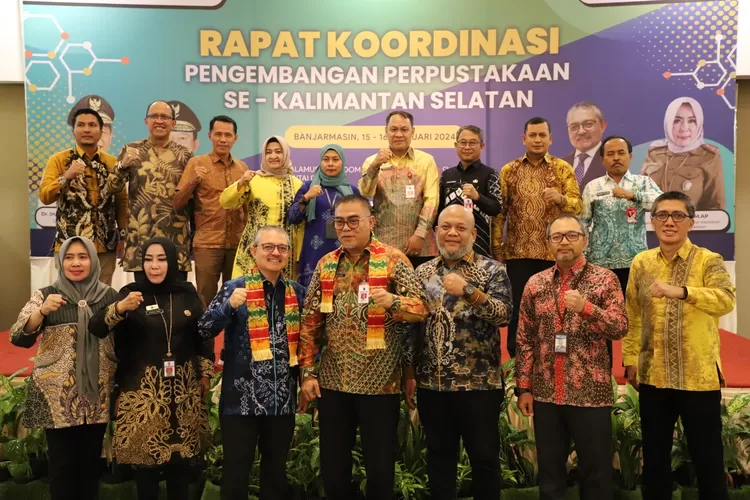 Perpusnas menginisiasi pembangunan 10 ribu perpustakaan desa. 