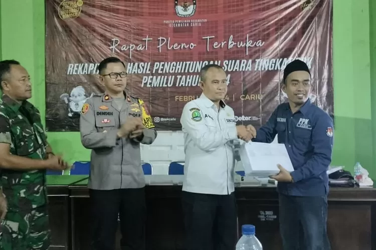 PPK Cariu, Kabupaten Bogor membacakan hasil rekapitulasi Pemilu 2024