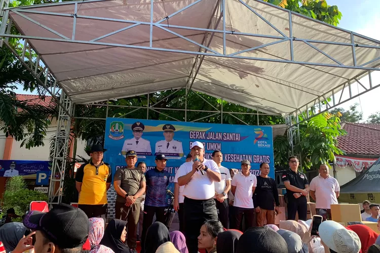 Kecamatan Bekasi Selatan menggelar bazar UMKM dan cek kesehatan gratis, dalam rangka HUT Kota Bekasi ke 27. (Pemkot Bekasi)