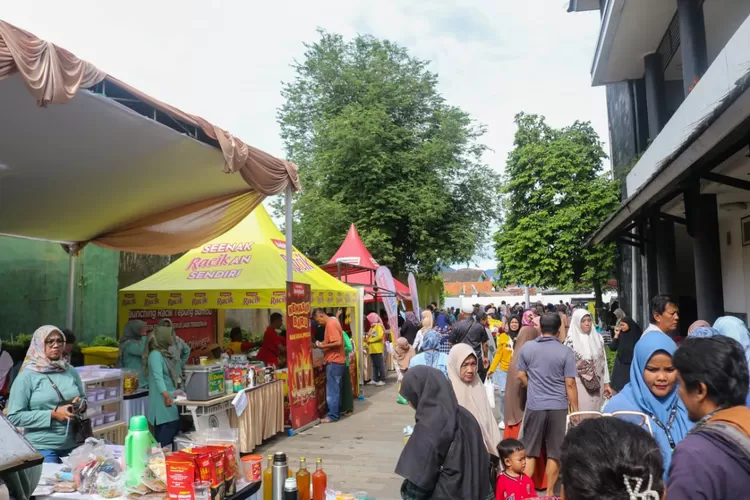 Ilustrasi Pasar murah. (Diskominfo Purwakarta)