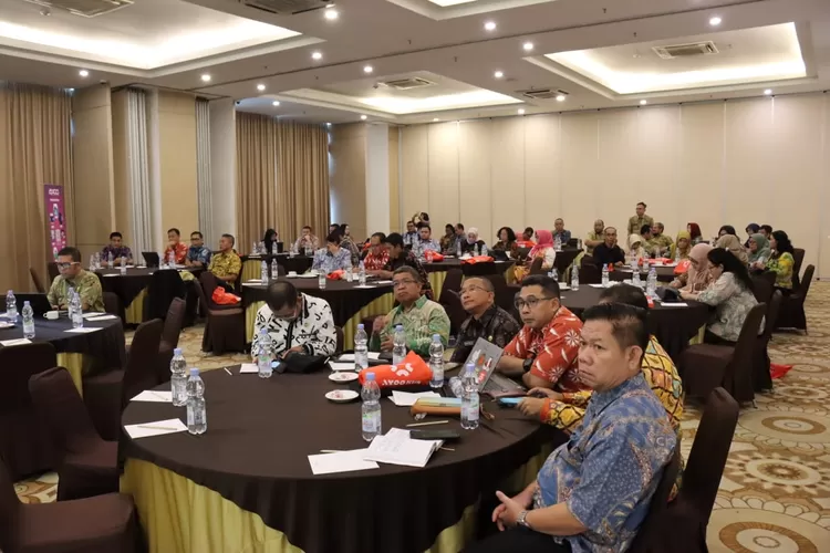 Pemerintah Kota Bekasi lewat Bagian PBJ Setda Kota Bekasi menggelar sosialisasi pengadaan barang dan jasa kepada para aparatur  (Pemkot Bekasi)