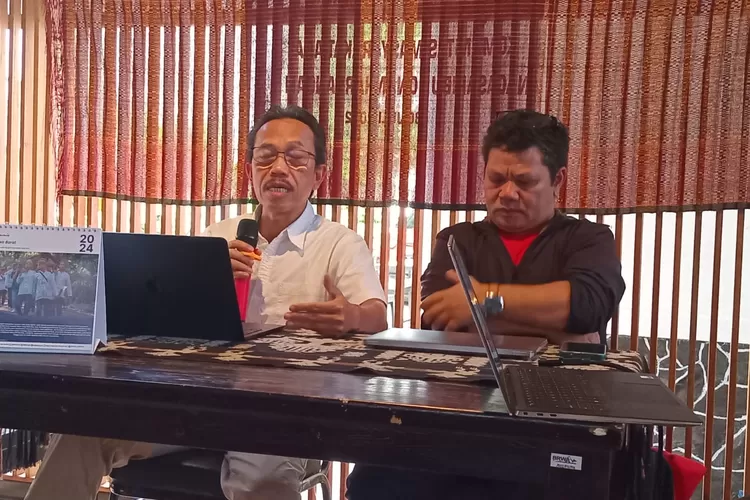 diskusi memperingati Hari Kebangkitan Masyarakat Adat Nusantara yang digelar Badan Registrasi Wilayah Adat (BRWA) dan Aliansi Masyarakat Adat Nusantara (AMAN) di Bogor, (Dok Metropolitan)