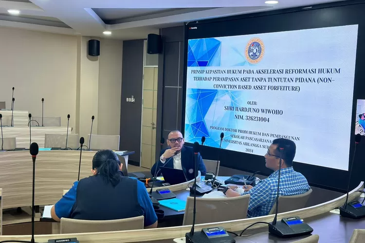 Hardjuno didampingi penasehat akademiknya