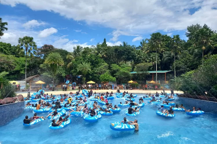 The Jungle Waterpark menyuguhkan berbagai event menarik selama Liburan Lebaran. 