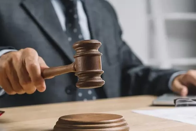 Ilustrasi persidangan. (Freepik)