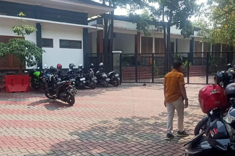 suasaran kantor BKPSDM Kabupaten Purwakarta. (Herman/Metropolitan)