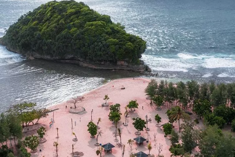 Berikut daftar tempat wisata yang memanjakan mata di Pariaman (Instagram @tanjungpenyu)