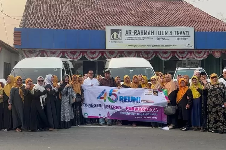 dukungan untuk Irwan P Abdurrachman sebagai calon Bupati Purwakarta di Pilkada 2024 datang dari alumni SMPN 1 Plered (Herman/Metropolitan)