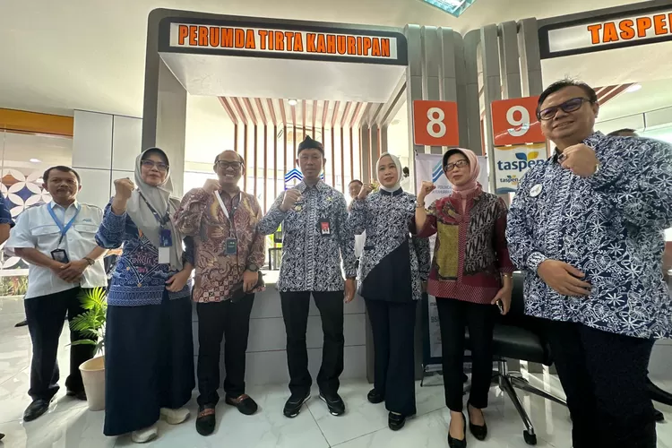 Perumda Tirta Kahuripan buka gerai di MPP Cibinong, Kabupaten Bogor (Perumda Tirta Kahuripan)