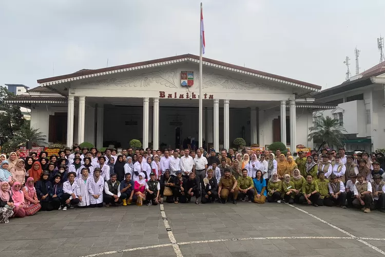 Kegiatan pelepasan Tim Pemeriksaan Hewan Kurban yang dilakukan Pemprov Jabar di Balai Kota Bogor. 