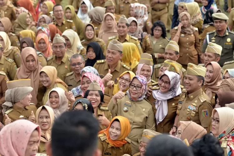 Hore Gaji Ke 13 PNS 2024 Cair Hari Ini, Segini Besaran Perkiraan dan Tunjangan yang Akan Didapatkan (Facebook/ Muhammad Ridho Ficardo Fans)