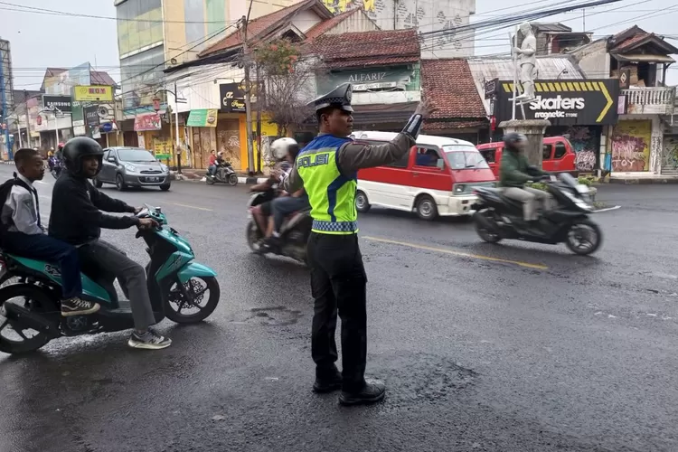 Polres Purwakarta selalu hadir ditengah-tengah masyarakat, dalam rangka mewujudkan pelayanan prima Kepolisian (Herman)