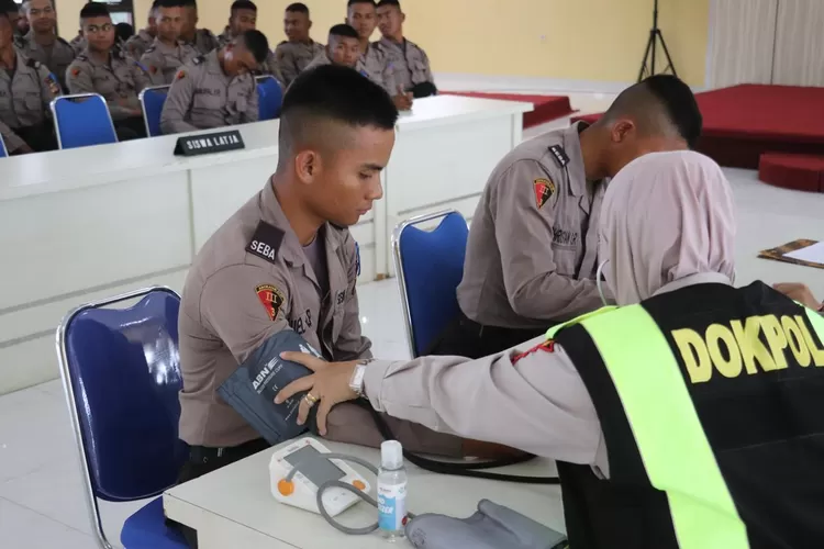 Siswa SPN Gelombang 1 tahun 2024 di Polres Purwakarta mulai digembleng. (Herman)