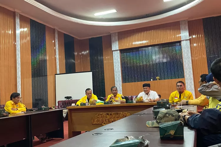 Partai Golkar resmi beri dukungan buat Acep Jamhuri maju sebagai Calon Bupati Karawang di Pilkada 2024 (Samsudin)