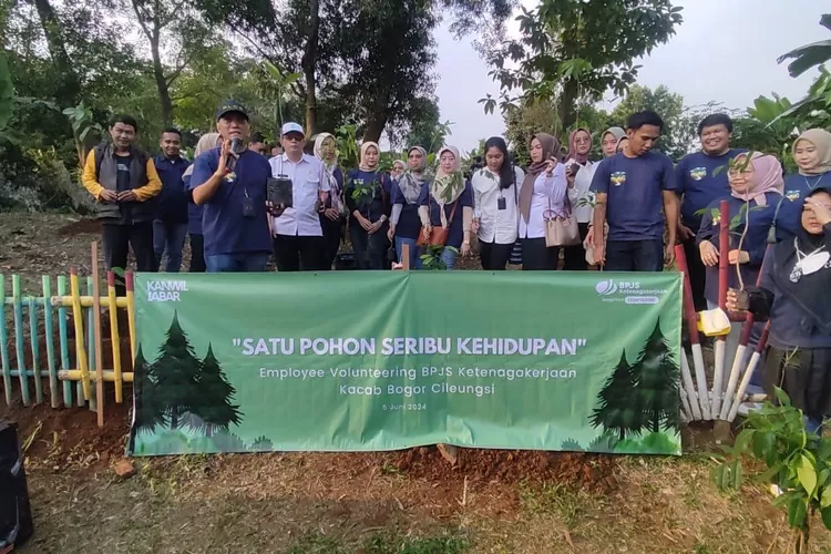 Laksanakan Employee Volunteering bertema Go Green, insan BPJS Ketenagakerjaan Cabang Bogor Cileungsi memeriahkan Hari Lingkungan Hidup (BPJS)