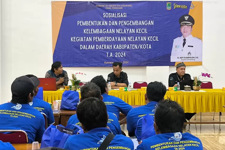 Dinas Perikanan Karawang memberikan pembinaan kepada para nelayan (Samsudin)