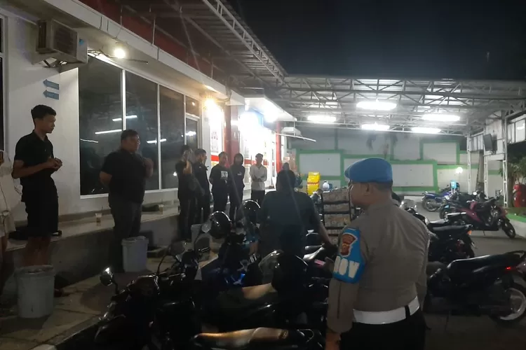 Menciptakan situasi kamtibmas yang aman damai dan kondusif jajaran Polres Purwakarta rutin lakukan patroli dialogis (Herman)