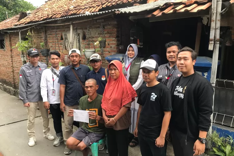 Pantarlih Kotabaru melaksanakan coklit untuk pemilih di Pilkada 2024 Karawang (Samsudin)