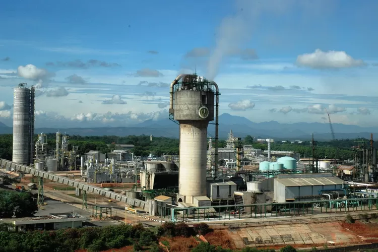 Ilustrasi PT Pupuk Kujang yang jadi produsen pupuk subsidi (istimewa)