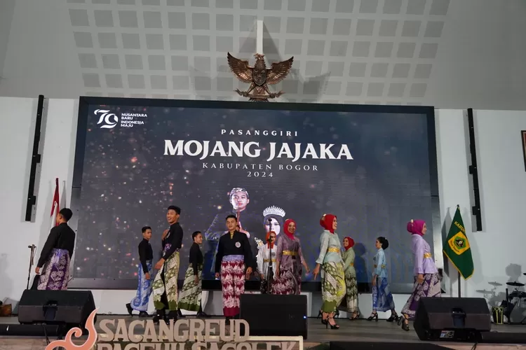 Grand Final Pemilihan Mojang Jajaka Kabupaten Bogor tahun 2024 digelar di Auditorium Sekretariat Daerah, Cibinong, Sabtu, 20 Juli 2024 malam.